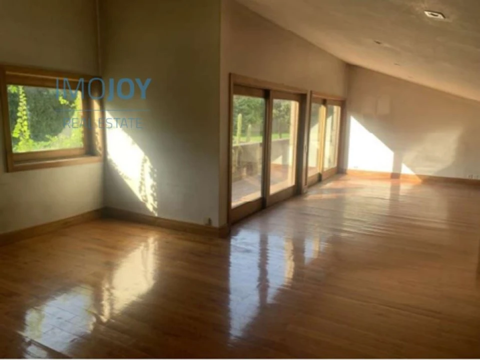 Moradia T5 para Venda em Azurem Foto 17