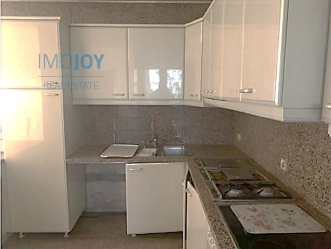 Moradia T5 para Venda em Azurem Foto 9