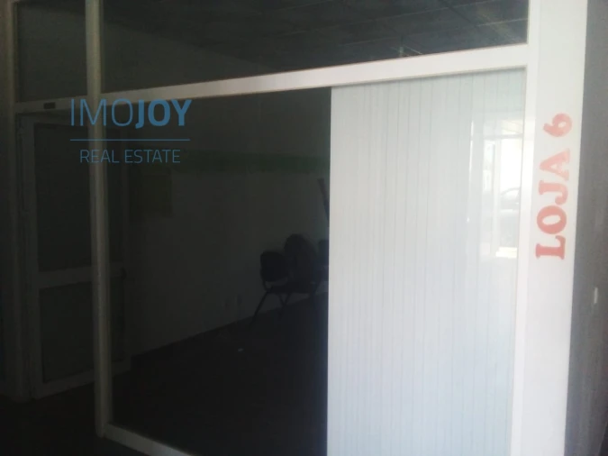 Loja para Arrendamento em Samouco Foto 4