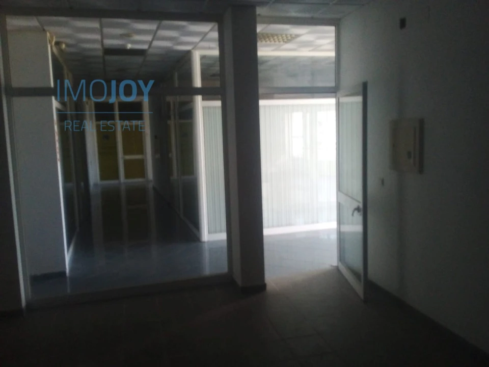 Loja para Arrendamento em Samouco Foto 11