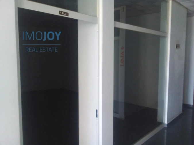 Loja para Arrendamento em Samouco Foto 7