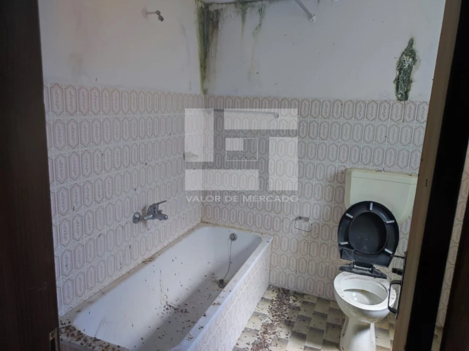 Moradia T3 para Venda em Romãs, Decermilo e Vila Longa Foto 9