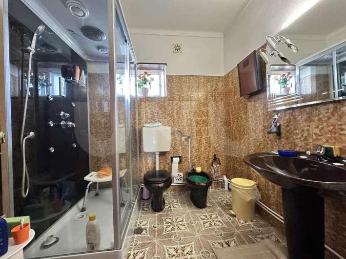 Moradia T3 para Venda em Tortosendo Foto 27