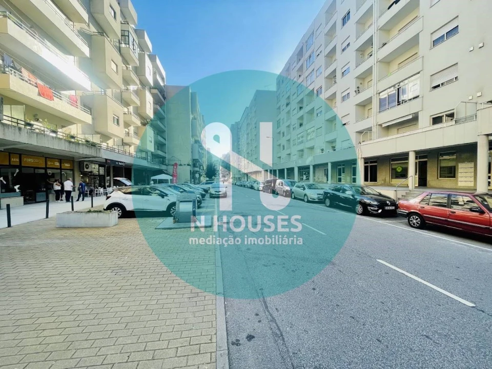 Garagem para Venda em São Vicente (Braga) Foto 5