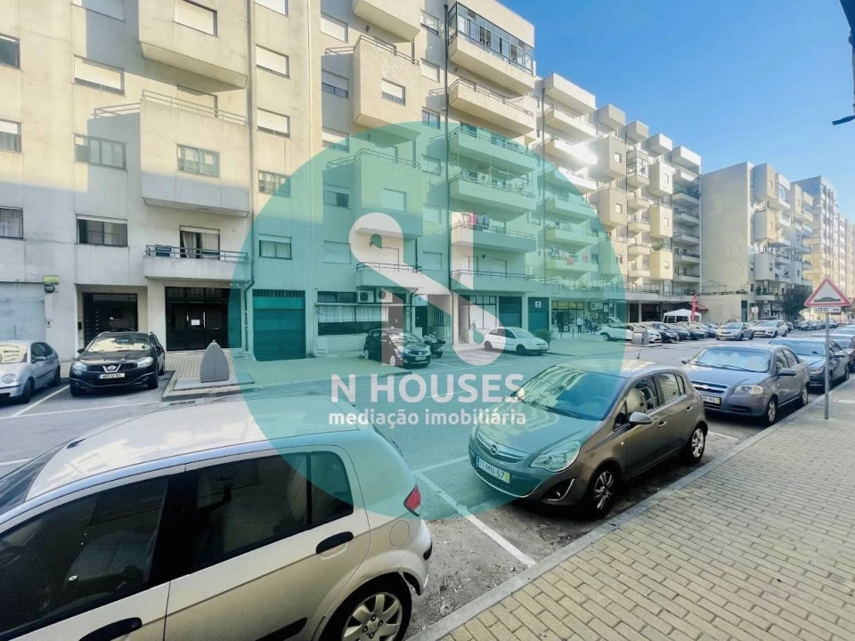 Garagem para Venda em São Vicente (Braga) Foto 11