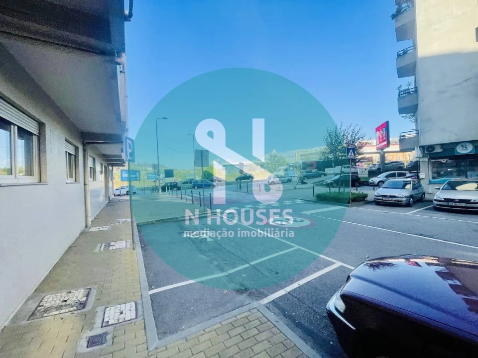 Garagem para Venda em São Vicente (Braga) Foto 13