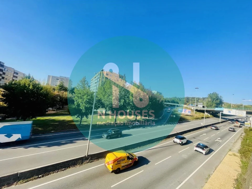 Garagem para Venda em São Vicente (Braga) Foto 24