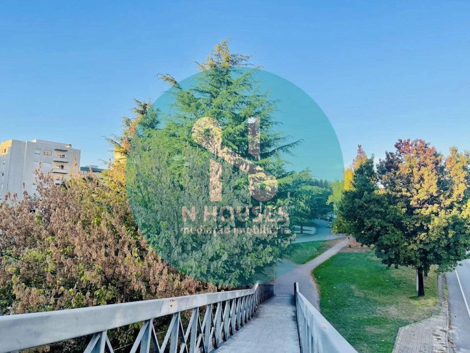 Garagem para Venda em São Vicente (Braga) Foto 38