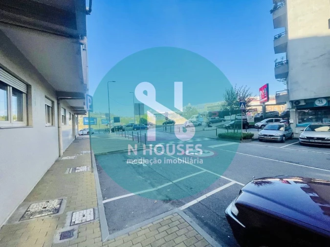 Garagem para Venda em São Vicente (Braga) Foto 13