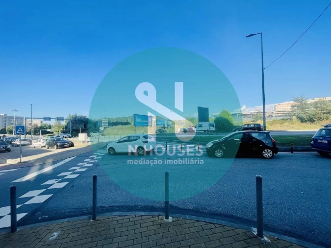 Garagem para Venda em São Vicente (Braga) Foto 14