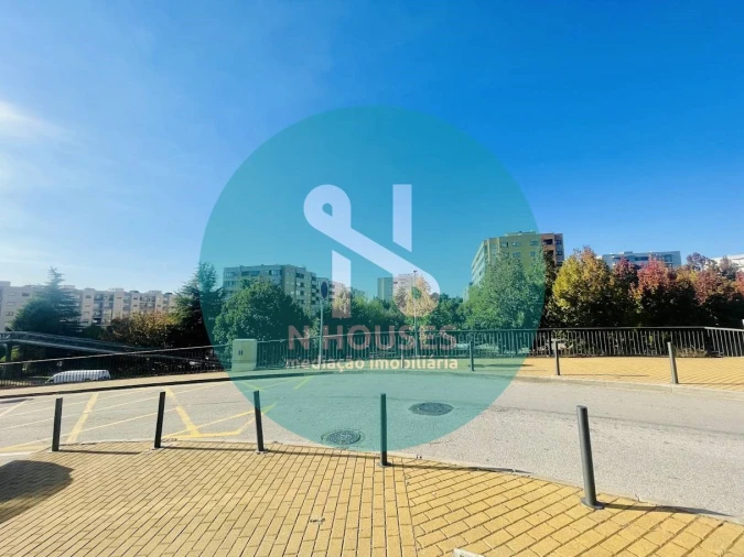 Garagem para Venda em São Vicente (Braga) Foto 19