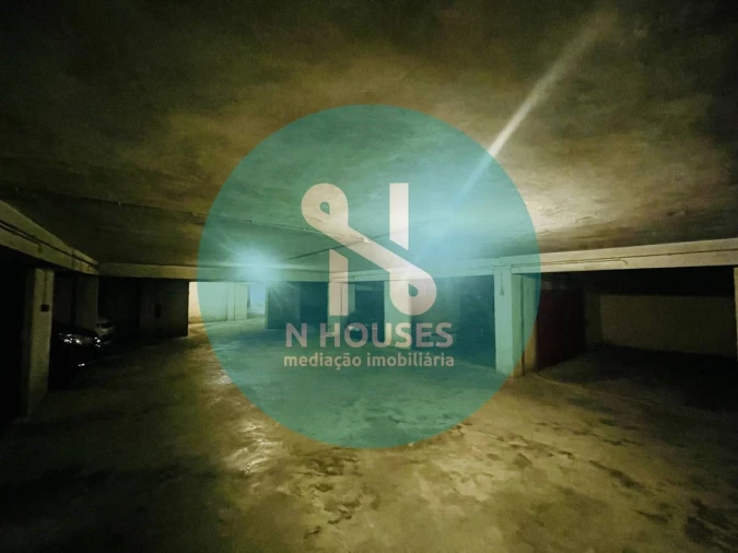 Garagem para Venda em São Vicente (Braga) Foto 33