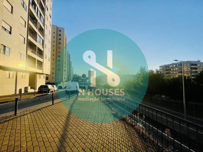 Garagem para Venda em São Vicente (Braga) Foto 37