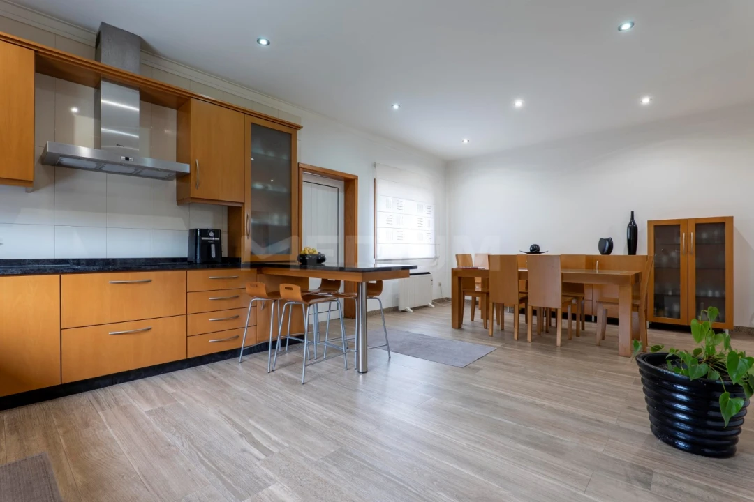 Moradia T3 para Venda em Avidos e Lagoa Foto 15