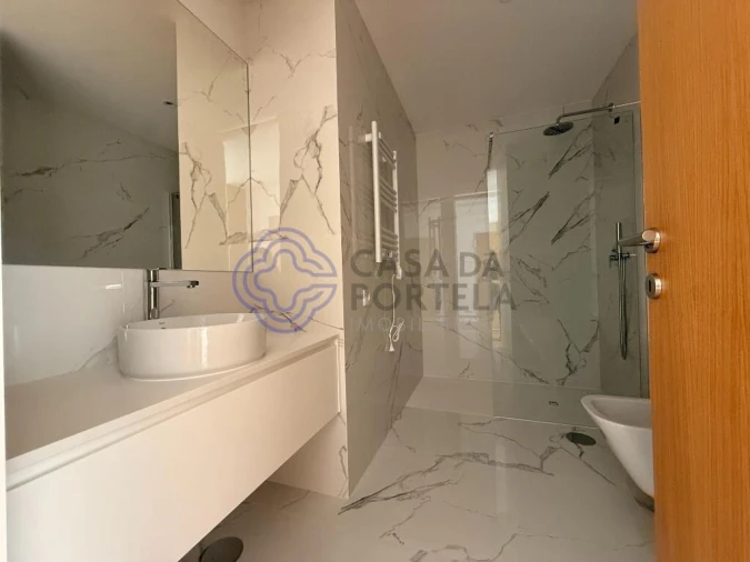 Apartamento T2 para Venda em Canidelo Foto 7