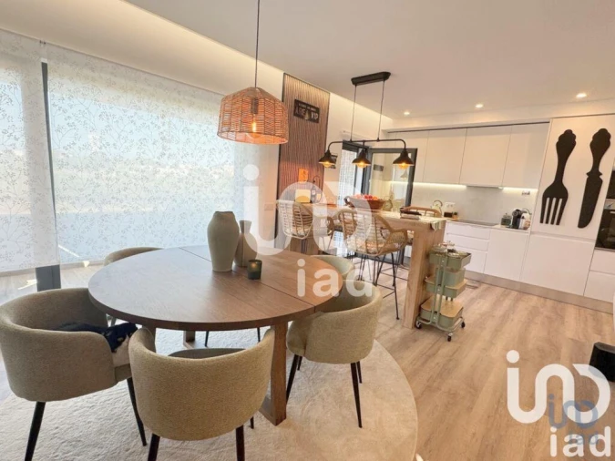 Apartamento T3 para Venda em Quelfes Foto 11