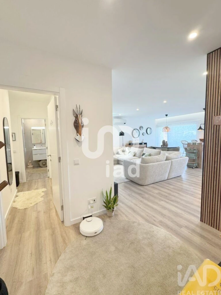 Apartamento T3 para Venda em Quelfes Foto 27