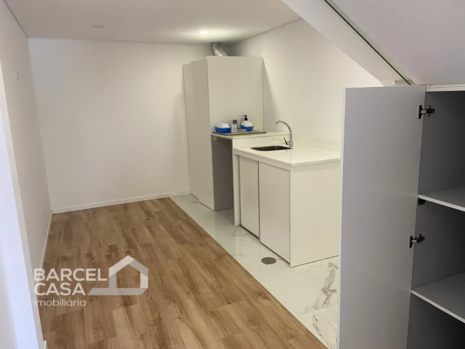 Moradia T3 para Venda em Barcelinhos Foto 28