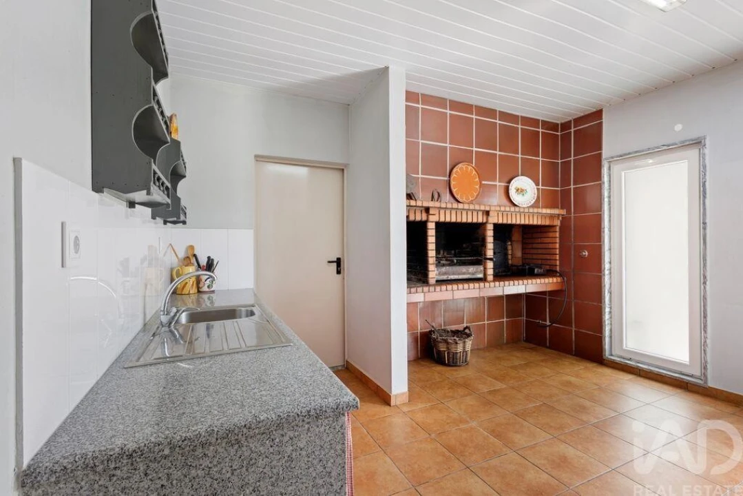 Moradia T4 para Venda em Lourinhã e Atalaia Foto 17