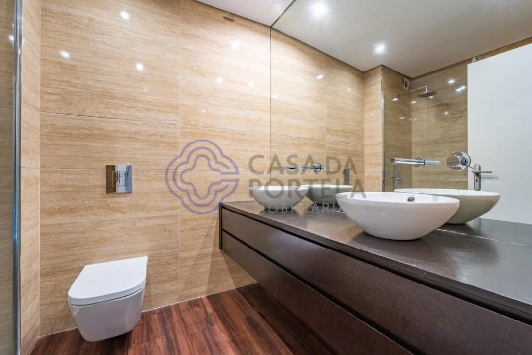 Apartamento T3 para Venda em Canelas Foto 24