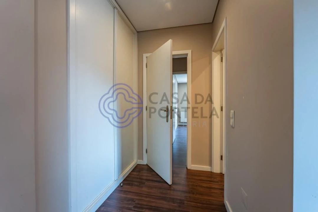 Apartamento T3 para Venda em Canelas Foto 22