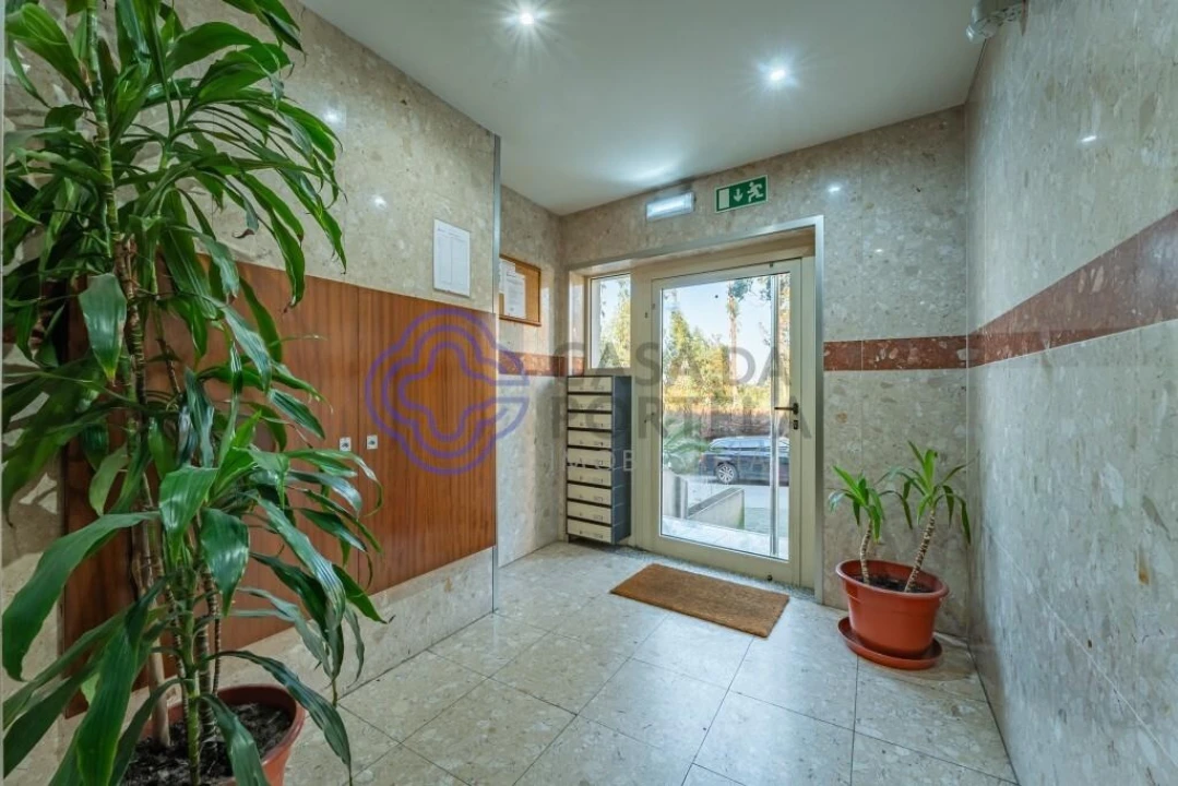 Apartamento T3 para Venda em Canelas Foto 2