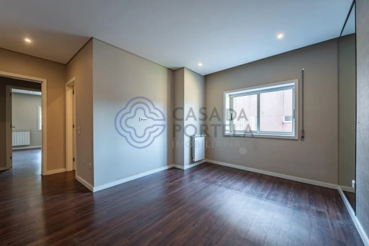 Apartamento T3 para Venda em Canelas Foto 26