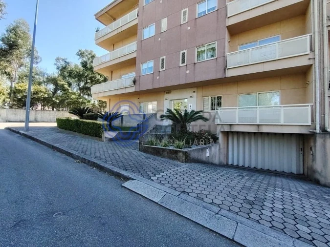 Apartamento T3 para Venda em Canelas Foto 2