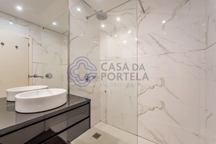 Apartamento T3 para Venda em Canelas Foto 21