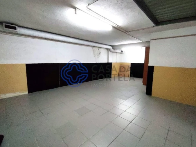 Apartamento T3 para Venda em Canelas Foto 31
