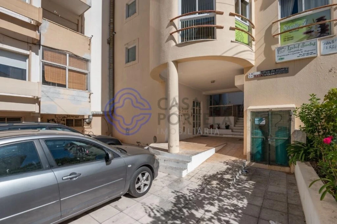 Apartamento T3 para Venda em Cadaval e Pêro Moniz Foto 6