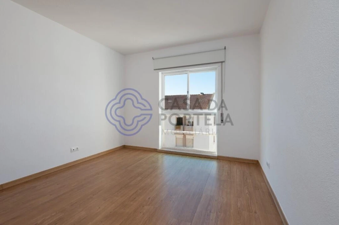 Apartamento T3 para Venda em Cadaval e Pêro Moniz Foto 26