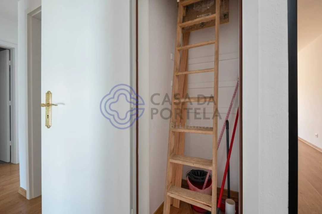 Apartamento T3 para Venda em Cadaval e Pêro Moniz Foto 14