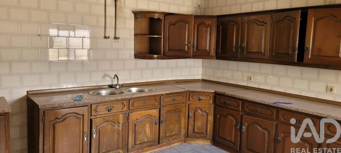 Prédio para Venda em Paredes Foto 23