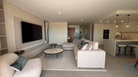 Apartamento T2 para Venda em Quarteira