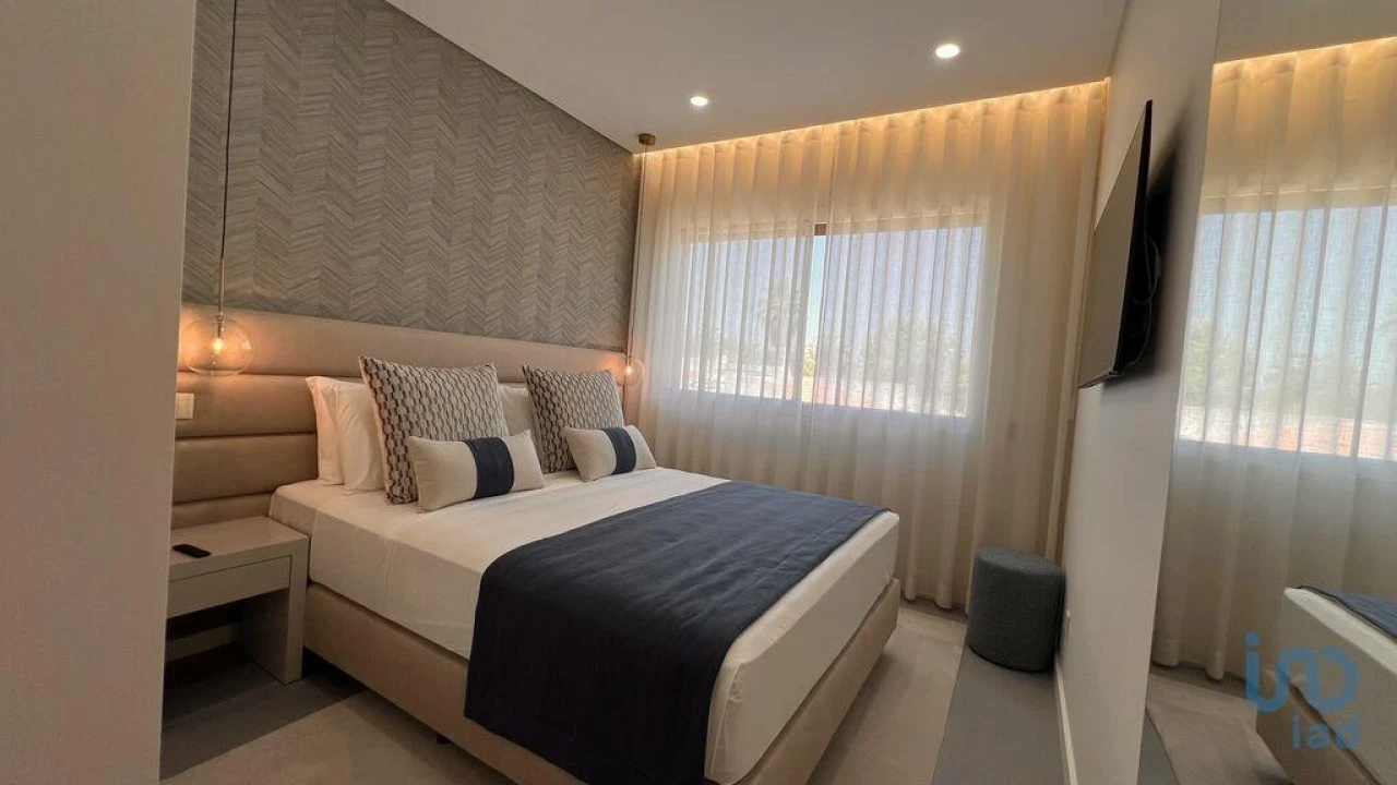 Apartamento T2 para Venda em Quarteira Foto 8