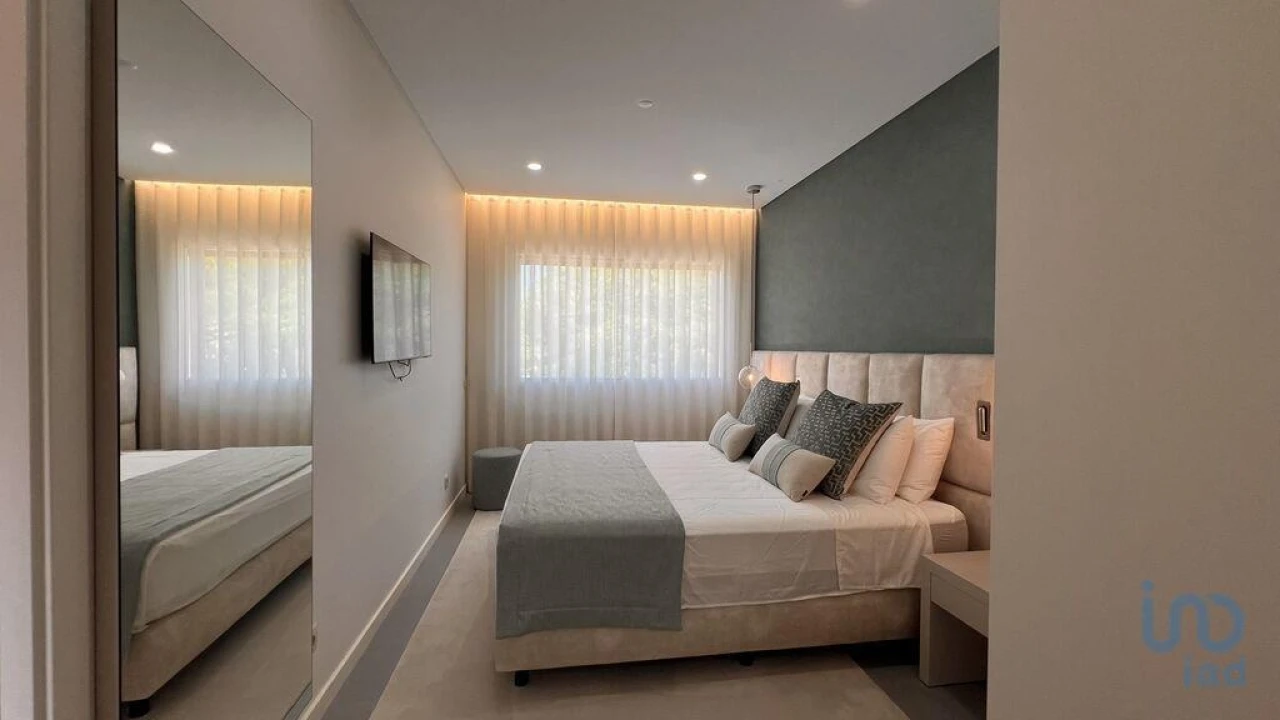 Apartamento T2 para Venda em Quarteira Foto 12