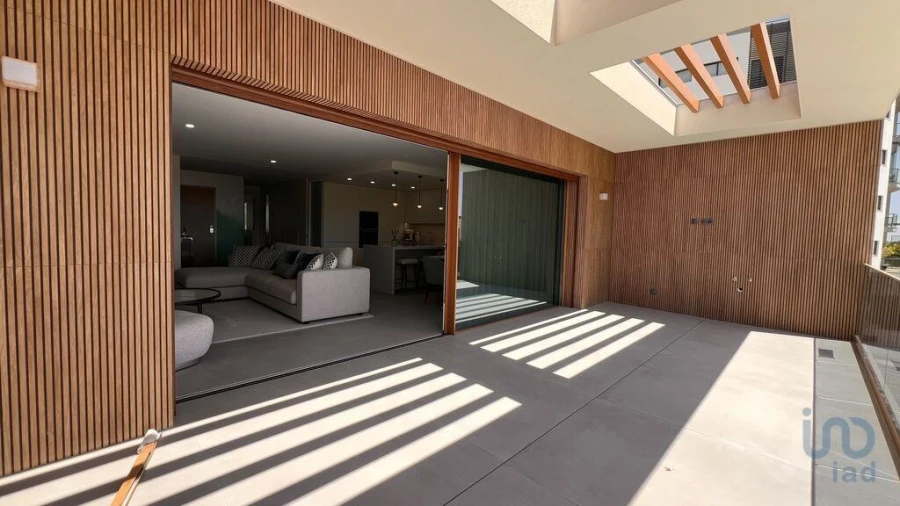 Apartamento T2 para Venda em Quarteira Foto 13