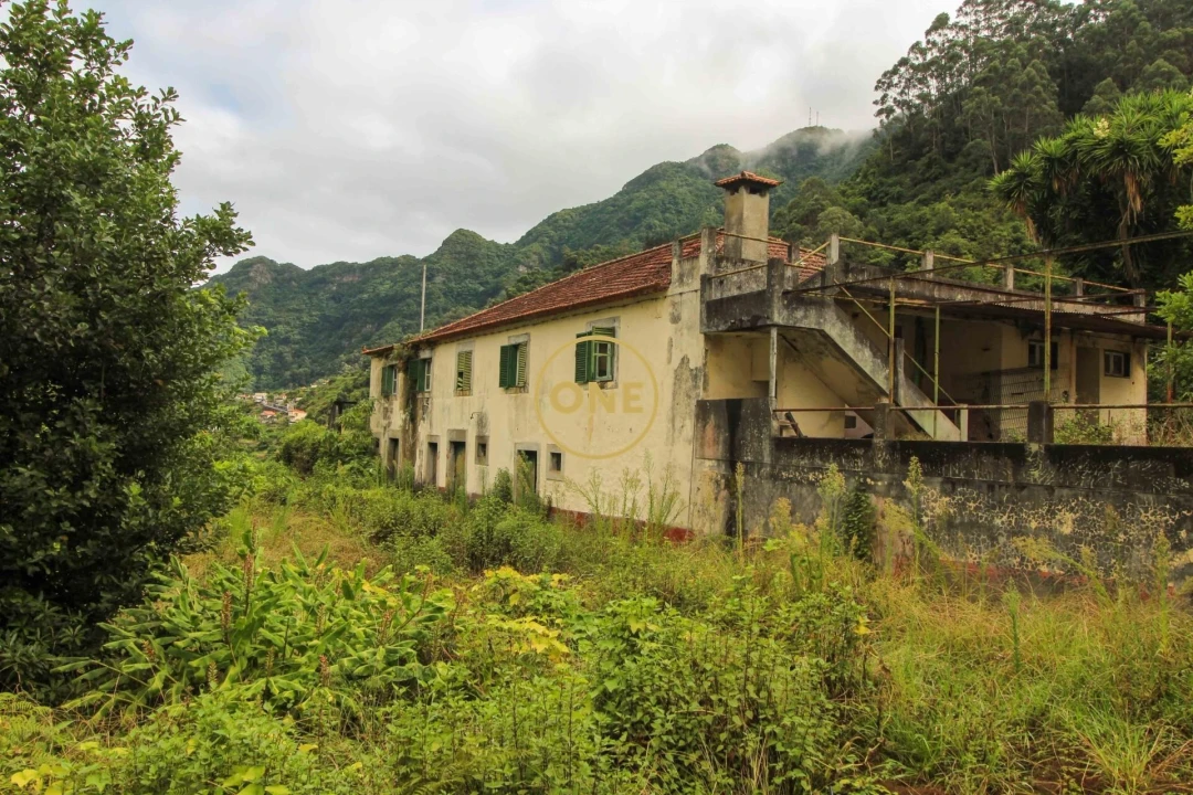 Moradia T5 para Venda em Boa Ventura Foto 23