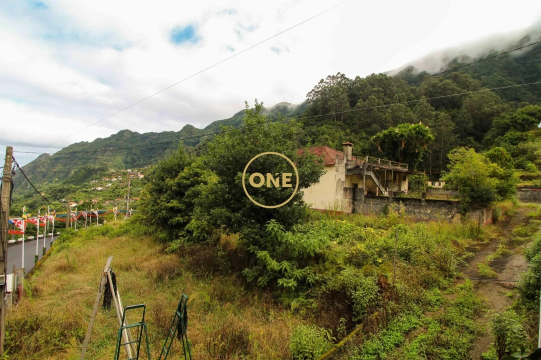 Moradia T5 para Venda em Boa Ventura Foto 2