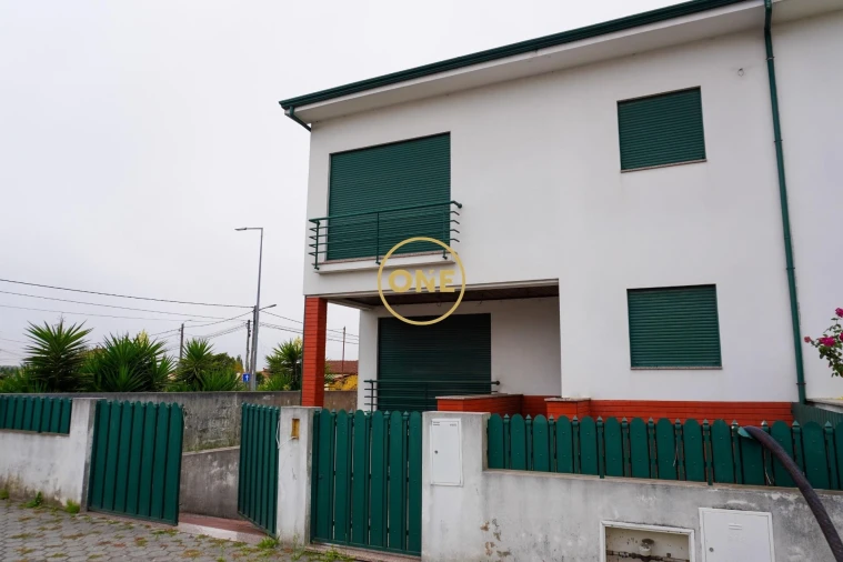 Moradia T3 para Venda em Rio Meão Foto 6