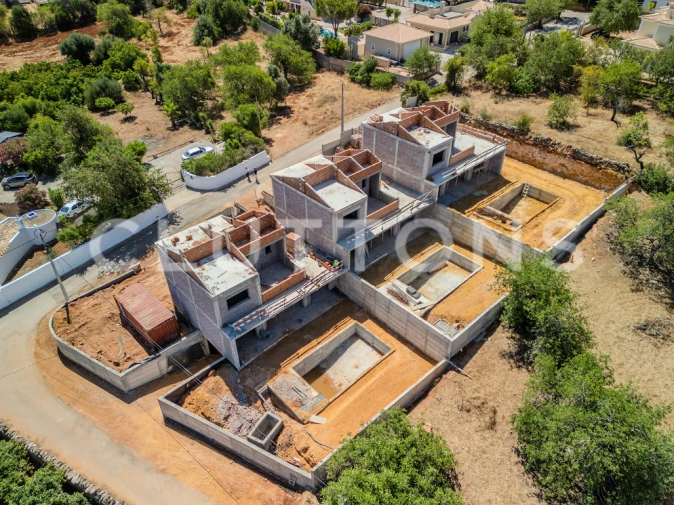 Moradia T3 para Venda em Boliqueime Foto 1