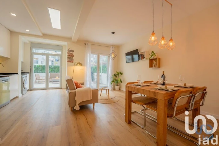 Apartamento T2 para Venda em Algés, Linda-A-Velha e Cruz Quebrada-Dafundo