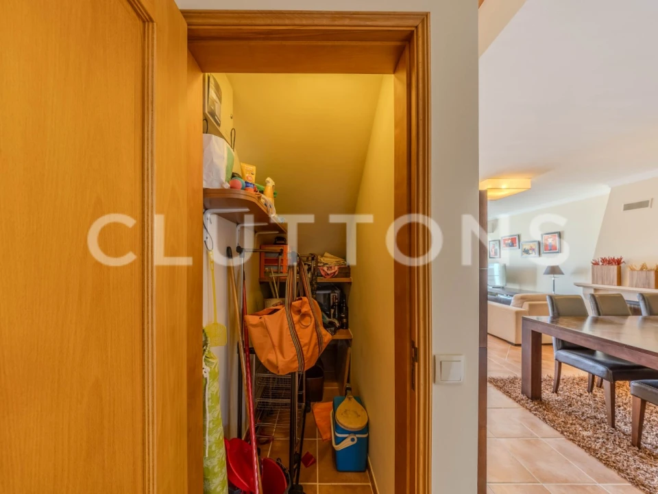 Moradia T3 para Venda em Ferragudo Foto 13