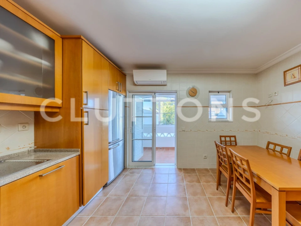 Moradia T3 para Venda em Ferragudo Foto 16