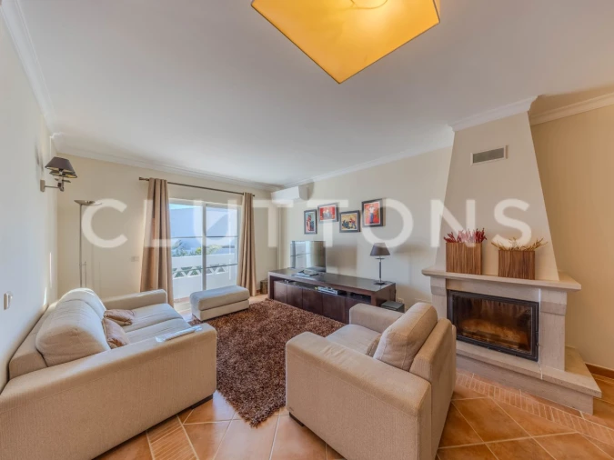 Moradia T3 para Venda em Ferragudo Foto 3