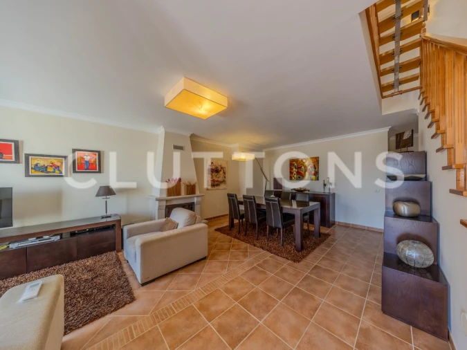 Moradia T3 para Venda em Ferragudo Foto 11