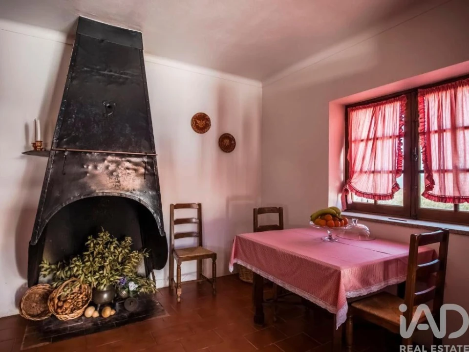 Moradia T4 para Venda em Meirinhos Foto 17