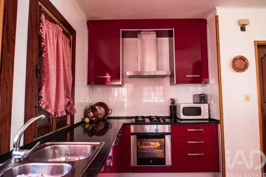 Moradia T4 para Venda em Meirinhos Foto 16