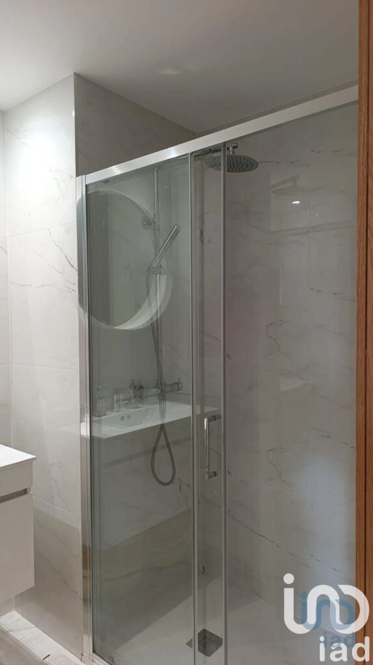 Apartamento T1 para Venda em Paranhos Foto 9